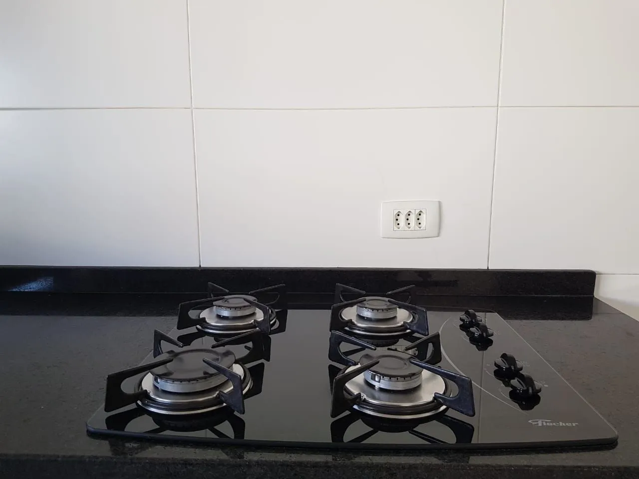Imagem Excelente Casa 3 Dormitório em Condomínio Horto Florestal III - Sorocaba