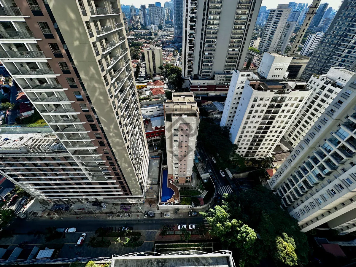 Imagem Apartamento Brooklin andar alto vista livre pronto para morar