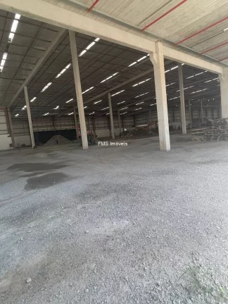 Imagem Galpão para locação em Atibaia-SP, bairro Pinheirinho: 2 banheiros, 15 vagas de garagem, 5.345,56 m² de área.