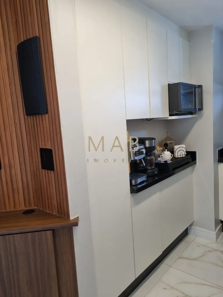Imagem TRIPLEX FRENTE MAR NA PRAIA DOS INGLESES | FLORIANÓPOLIS Existem imóveis bonitos? E existem imóveis que despertam desejo no primeiro olhar.