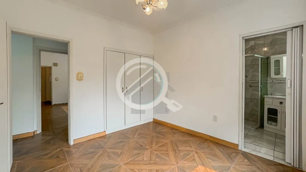 Imagem Ótima oportunidade na Cidade Baixa! Apartamento de 3 dormitórios, sendo 2 suítes, desocupado, hal...