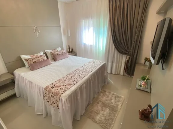 Imagem Apartamento lindo, 03 quartos, sendo 1 suíte e 2 Demi suítes, no coração da meia praia em Itapema SC