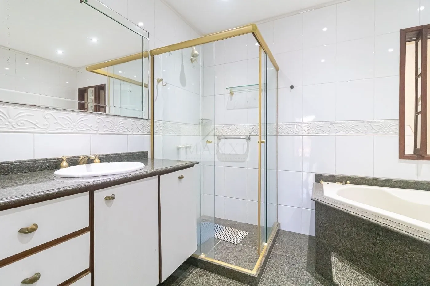 Imagem Condominio Terral - Casa à Venda no Condomínio Terral PASSANDO POR REFORMA
