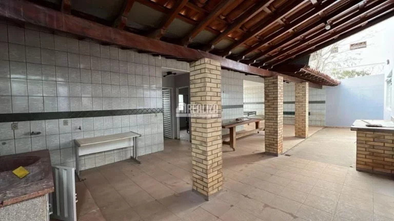 Imagem Casa no bairro Jardim São Bento, em Uberaba - 5 dormitórios