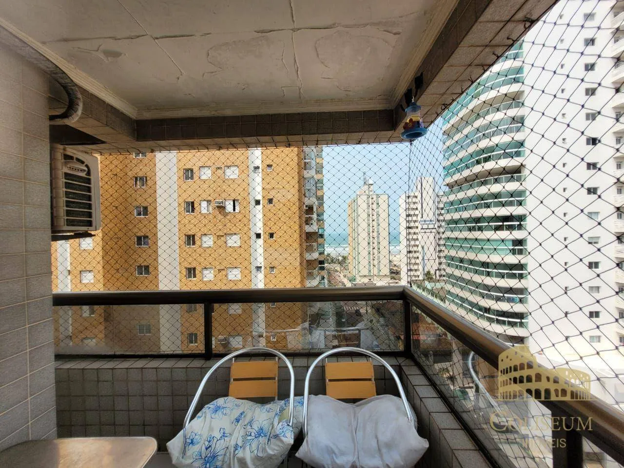 Imagem Apartamento com 2 dormitórios à venda, 82 m² por R$ 425.000,00 - Tupi - Praia Grande/SP