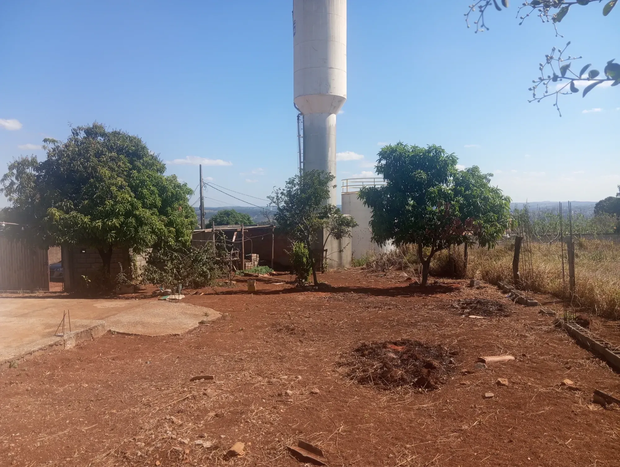 Imagem Chácara com 2 Quartos à Venda, 2.000 m² em Matozinhos - Matozinhos