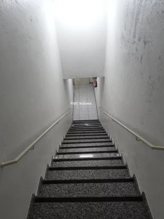 Imagem Prédio Comercial com 1000m2 na Vila Moraes