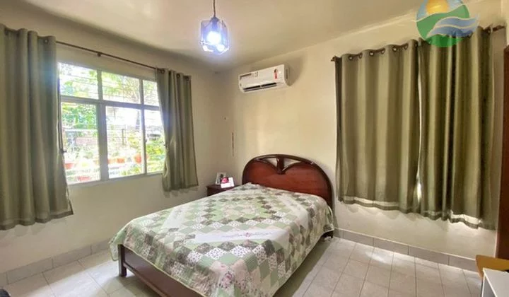 Imagem Casa 3 quartos, 201m2, à venda em Massangana, Piedade - Jaboatão dos Guararapes.