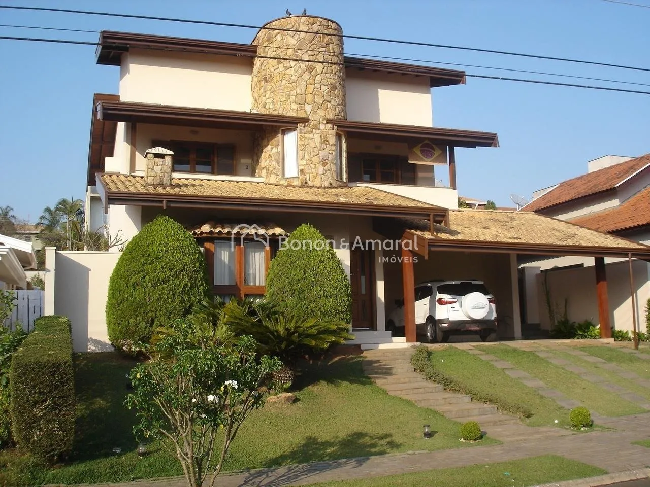 Imagem Linda Casa à Venda no Condomínio Terras do Caribe, Valinhos - 3 Dormitórios, Piscina e Lazer Completo