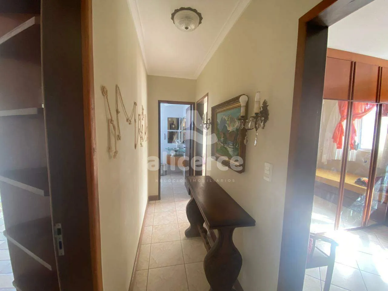 Imagem Cobertura à venda com 3 quartos 1 suíte, 232m² em Coqueiros Florianópolis