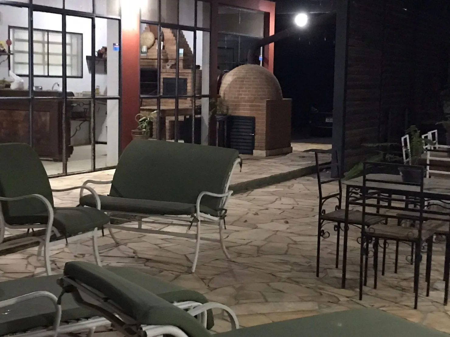 Imagem Chácara à venda 5 Quartos, 5 Suites, 4 Vagas, 5400M², Bom Sucesso, Pindamonhangaba - SP