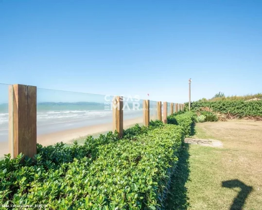 Imagem Casa Frente Mar para Temporada em Armação dos Búzios / RJ no bairro Praia Rasa