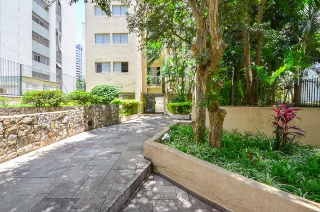 Imagem Apartamento à venda em São Paulo, Vila Uberabinha, com 1 quarto, 62m2