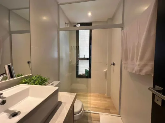 Imagem Casa de alto padrão em condomínio com 4 suítes em Camboriú/SC