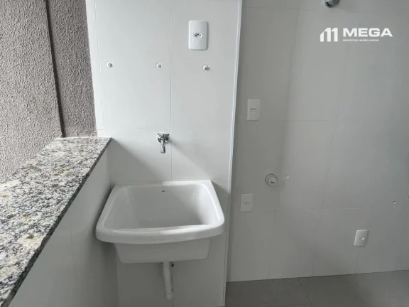 Imagem Apartamento com 2 dormitórios à venda, 60 m² por R$ 682.500 - Praia de Itaparica - Vila Velha/ES