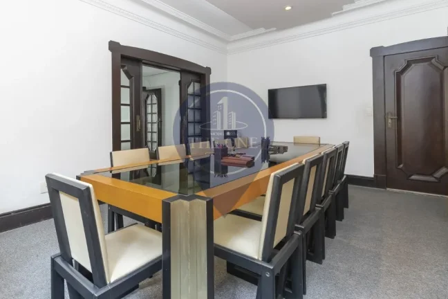 Imagem Magnífica Casa à Venda na Barra Funda: 12 Salas, 6 Banheiros, 16 Vagas - São Paulo-SP (520m²)