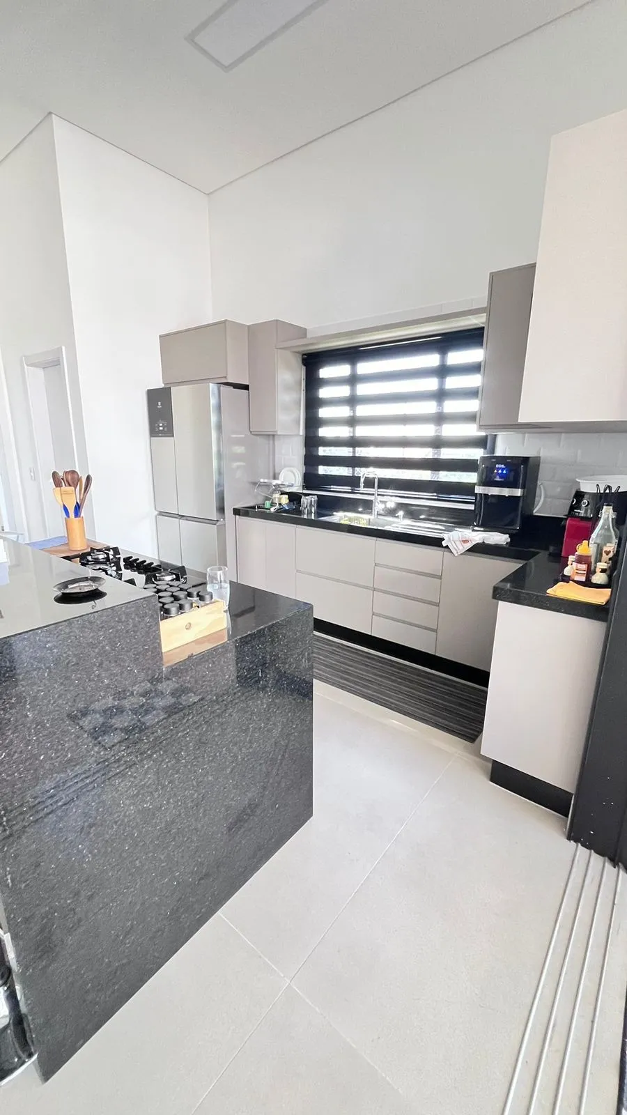 Imagem Imponente Casa Térrea no Condomínio Fazenda Kurumin ? 4 Suítes, Piscina com Hidro e Espaço Gourmet