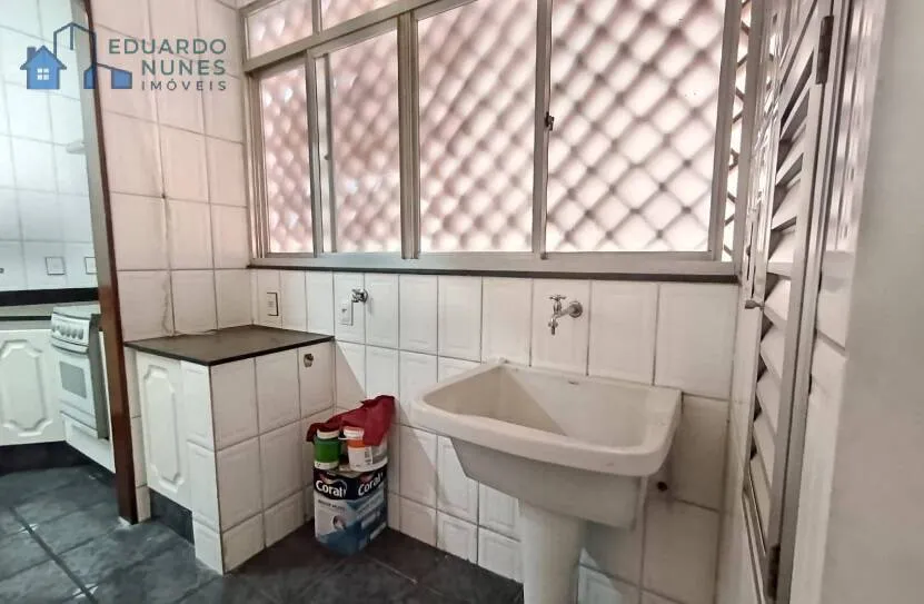 Imagem APARTAMENTO COM 03 QUARTOS, VAGA DE GARAGEM NO CENTRO!!!!!
