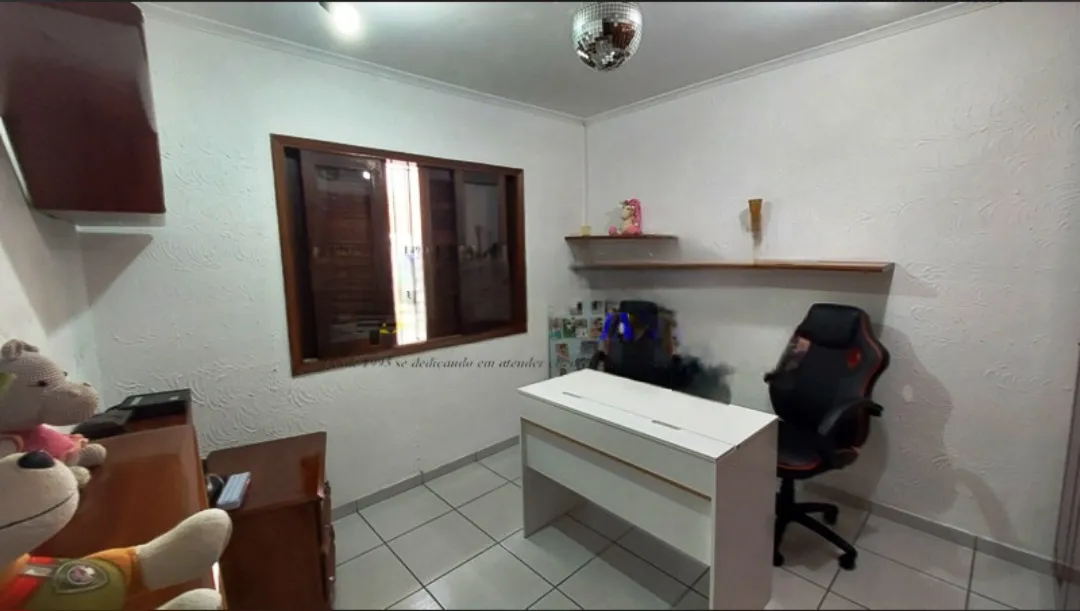Imagem VENDO EXCELENTE SOBRADO NO BAIRRO JARDIM CIDÁLIA!