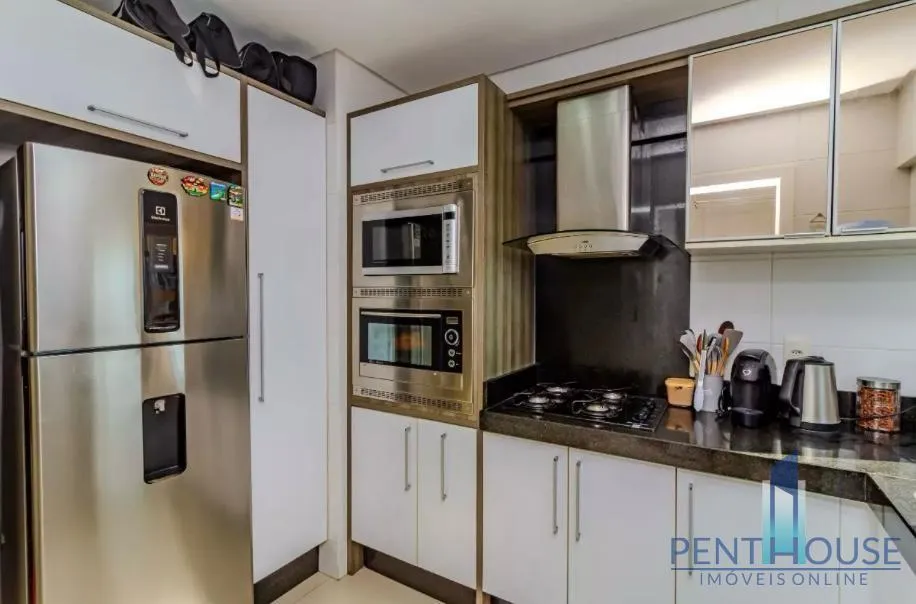 Imagem Apartamento Zona Central para Venda em Balneário Camboriú, CENTRO, 3 dormitórios, 3 suítes, 4 banheiros, 2 vagas