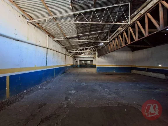 Imagem Terreno para alugar, 936 m² por R$ 9.540,91/mês - Santa Cecília - Porto Alegre/RS