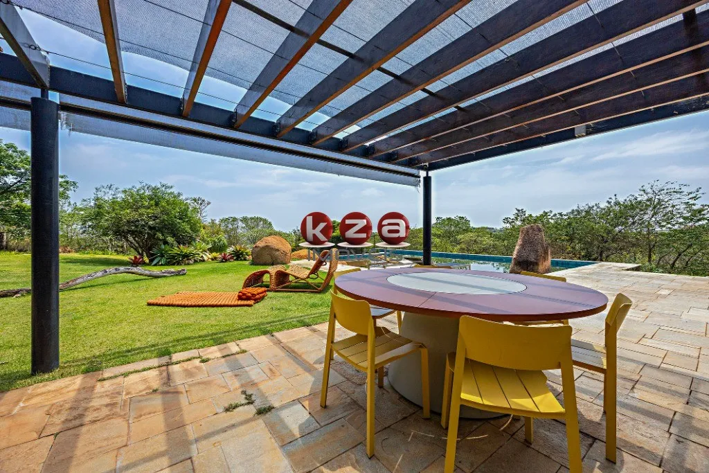 Imagem Venda de Casa Espetacular em Itu-SP: 5 Quartos, 3 Suítes, 3 Salas, 800 m² constr. Muita Natureza, 20.000 metros de terreno no Jardim Paraíso II.