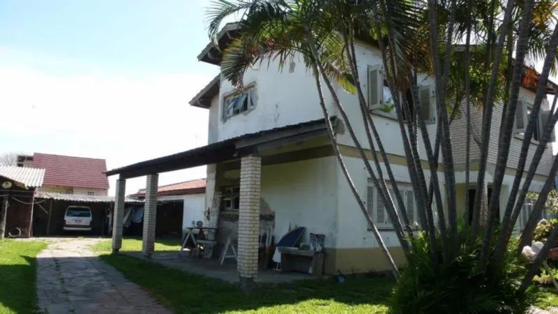 Imagem Casa Ampla com 2 pavimentos , grande pátio
