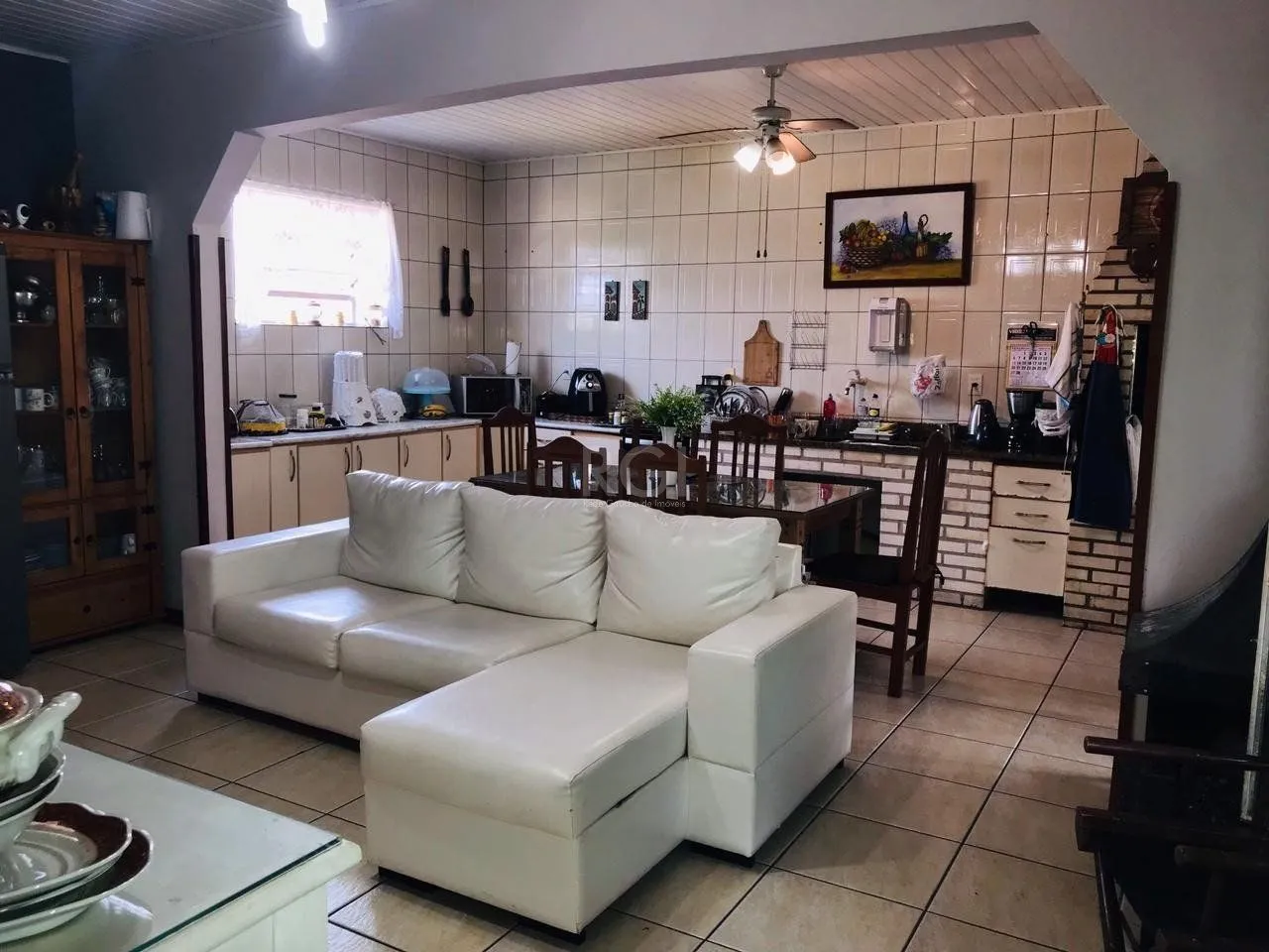 Imagem Casa para Venda - 279m², 6 dormitórios, sendo 2 suites, 3 vagas - Cavalhada, Poa