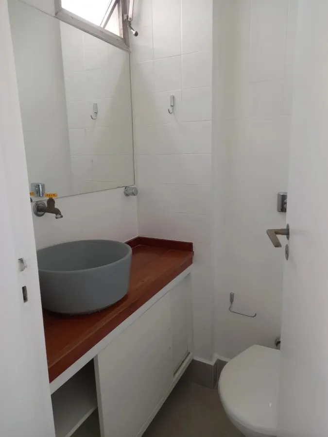Imagem Apartamento para Venda em São Paulo, Pinheiros, 2 dormitórios, 1 suíte, 2 banheiros, 1 vaga