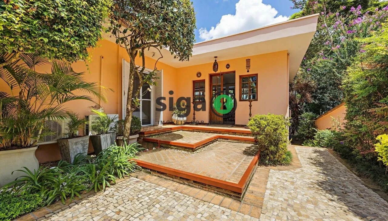 Imagem Casa Exclusiva com Lazer Privativo - Um Refúgio com Ares de Campo na Cidade!!