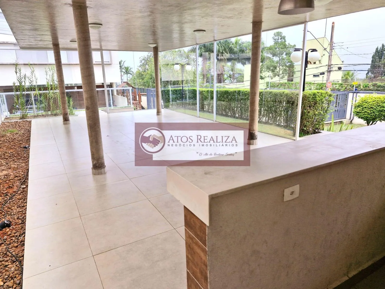 Imagem Casa para alugar no Bolsão de Interlagos SP: 2 suítes, 4 banheiros