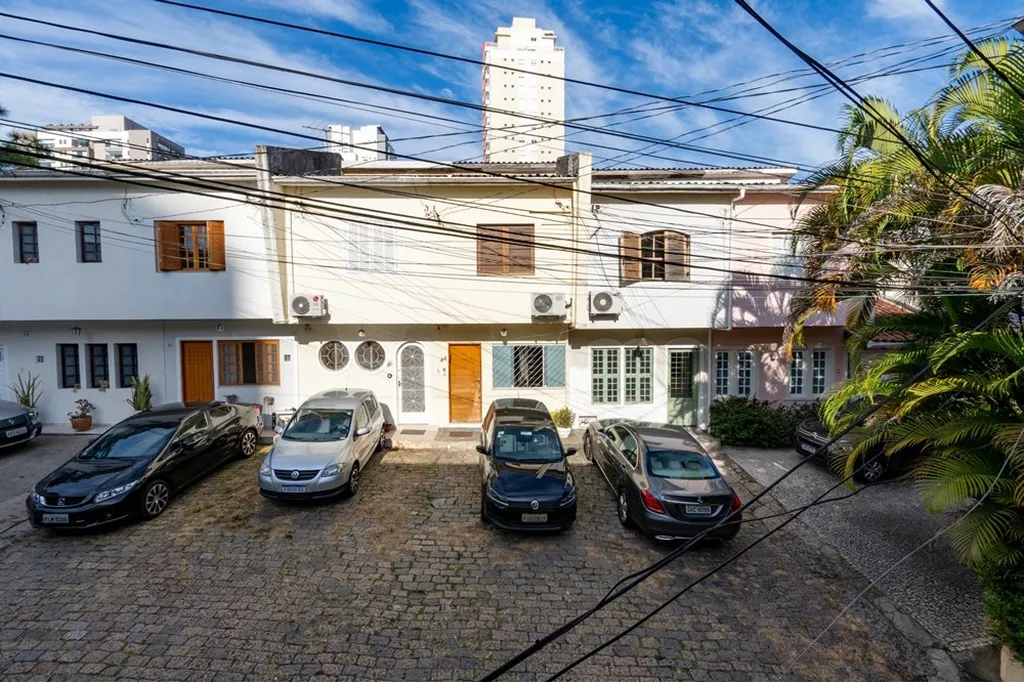Imagem Casa de condomínio à venda em São Paulo, Campo Belo, com 3 quartos, 94m2