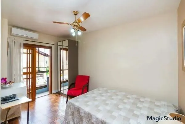 Imagem Casa sobrado a Venda de 5 Quartos, 1 Suite e 4 Vagas de Garagem com 235M²privt.