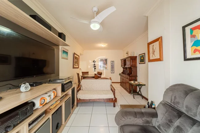 Imagem Apresentamos um lindo apartamento com 3 quartos, sendo 1 suíte