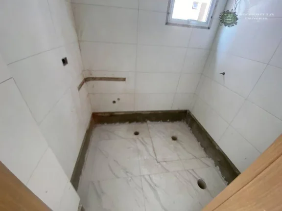 Imagem Apartamento com 2 dormitórios à venda, 76 m² por R$ 420.000,00 - Vila Guilhermina - Praia Grande/SP