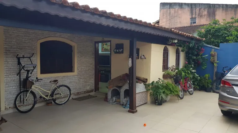 Imagem Sobrado com 3 Quartos à Venda, 280 m² em Jaraguá - São Sebastião