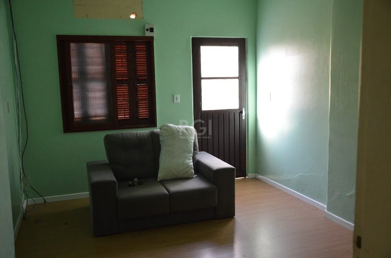 Imagem Casa Com 5 dormitórios no Bairro Partenon