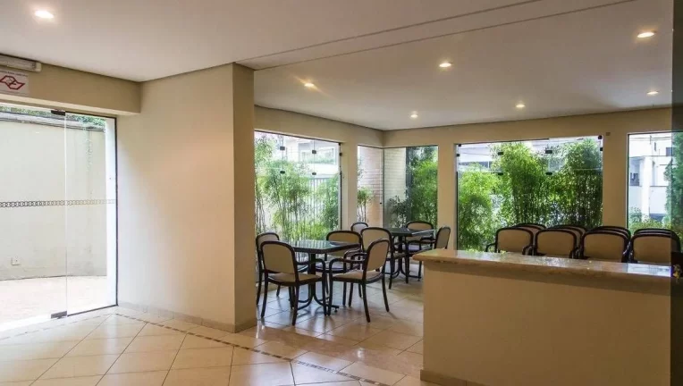 Imagem Flat para venda no Madison Plaza Service no Jardim Paulista, com 35m², 1 dormitório e 1 vaga