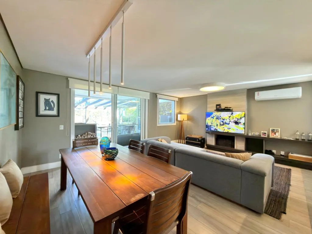 Imagem Casa em Condominio 4 Dormitórios - Bairro Atlantida
