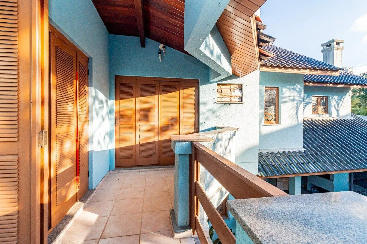 Imagem Casa para Venda - 431m², 4 dormitórios, sendo 2 suites, 3 vagas - Jardim Itu Sabará