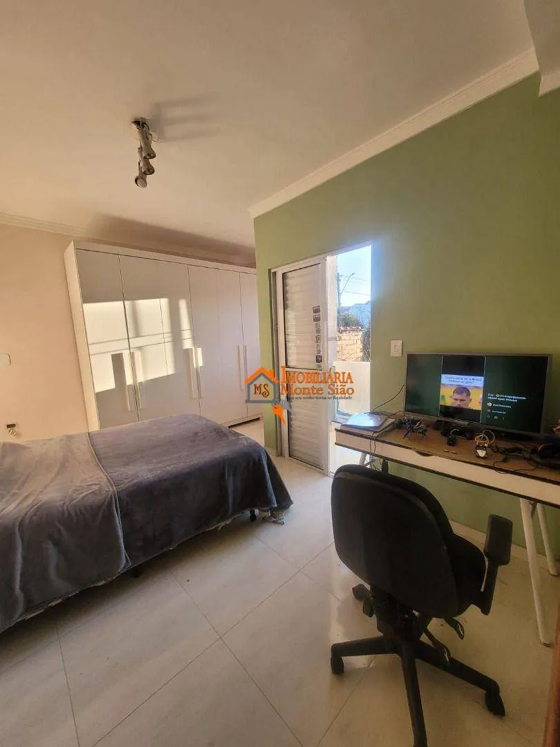 Imagem Sobrado com 3 dormitórios à venda, 150 m² por R$ 950.000,00 - Carmela III - Guarulhos/SP