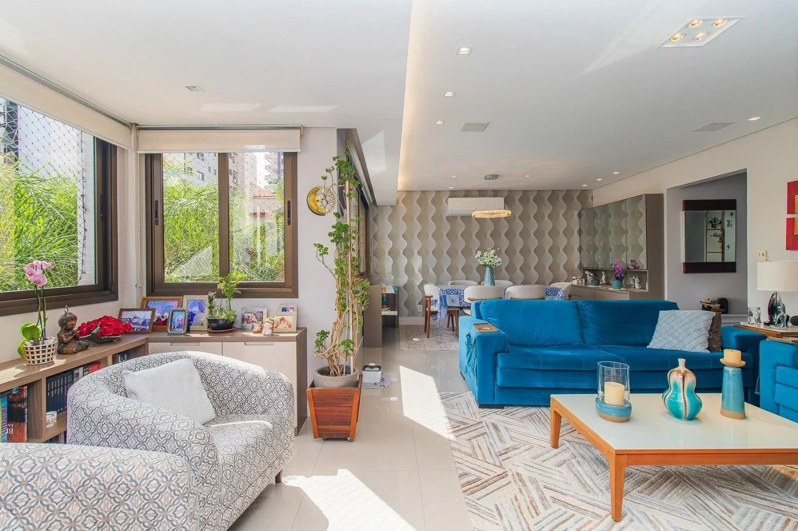 Imagem Apartamento de 3 suites e 2 vagas no bairro Mont Serrat