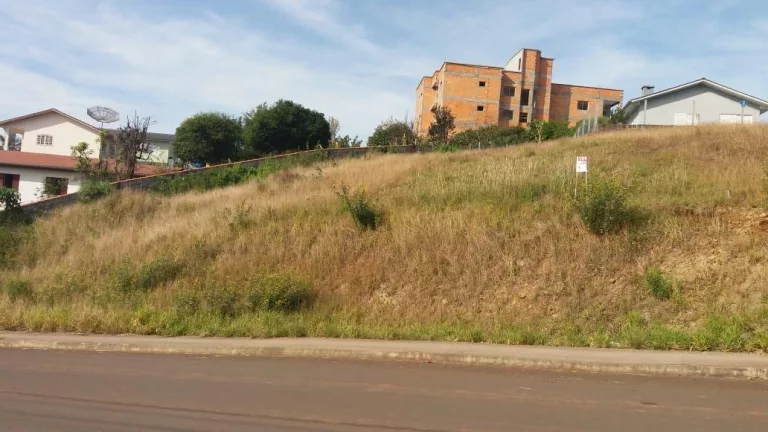 Foto do imóvel Terreno para Venda em Concórdia, Vila Jacob Biezus em Gralha Azul