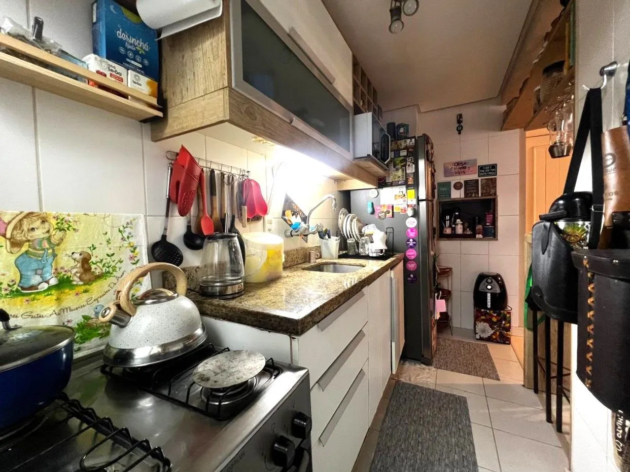 Imagem Excelente apartamento 2 dormitórios com duas vagas na Cidade Baixa