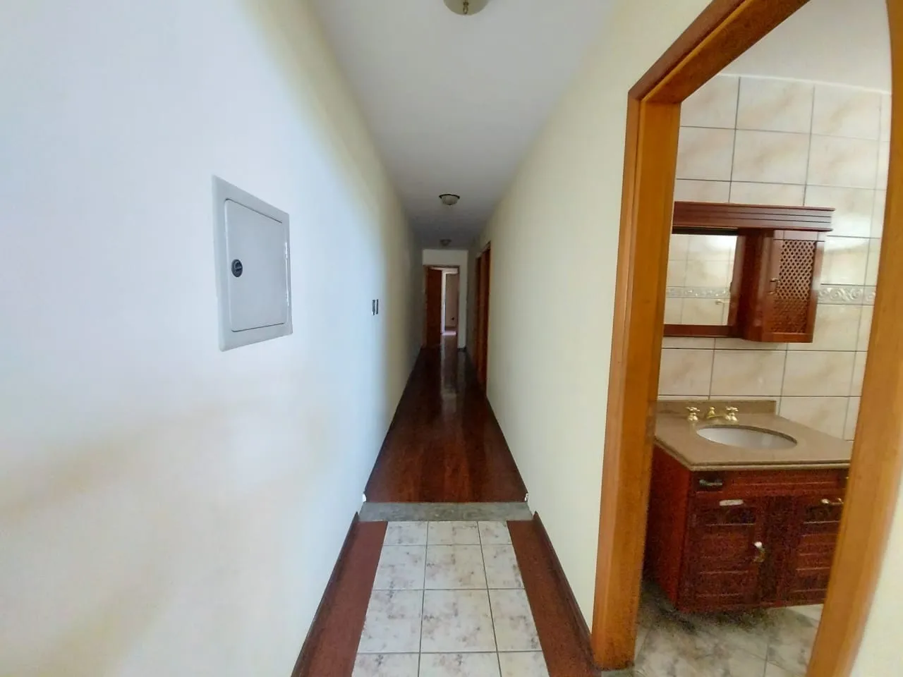 Imagem Casa à venda 3 Quartos, 1 Suite, 6 Vagas, 570M², Jardim das Nações, Taubaté - SP