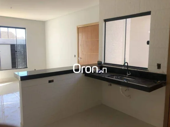 Imagem Casa com 2 dormitórios à venda, 81 m² por R$ 315.000,00 - Jardim Veneza - Aparecida de Goiânia/GO
