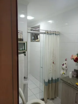 Imagem Condominio De Frente Para Mar Com Apartamento Primeiro Andar Com Vista Lateral