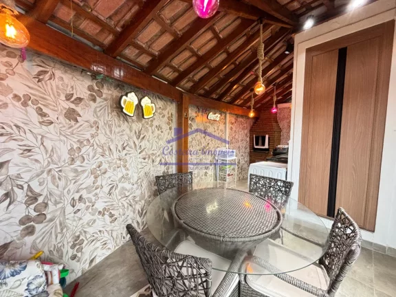 Imagem Casa em condomínio frente ao mar