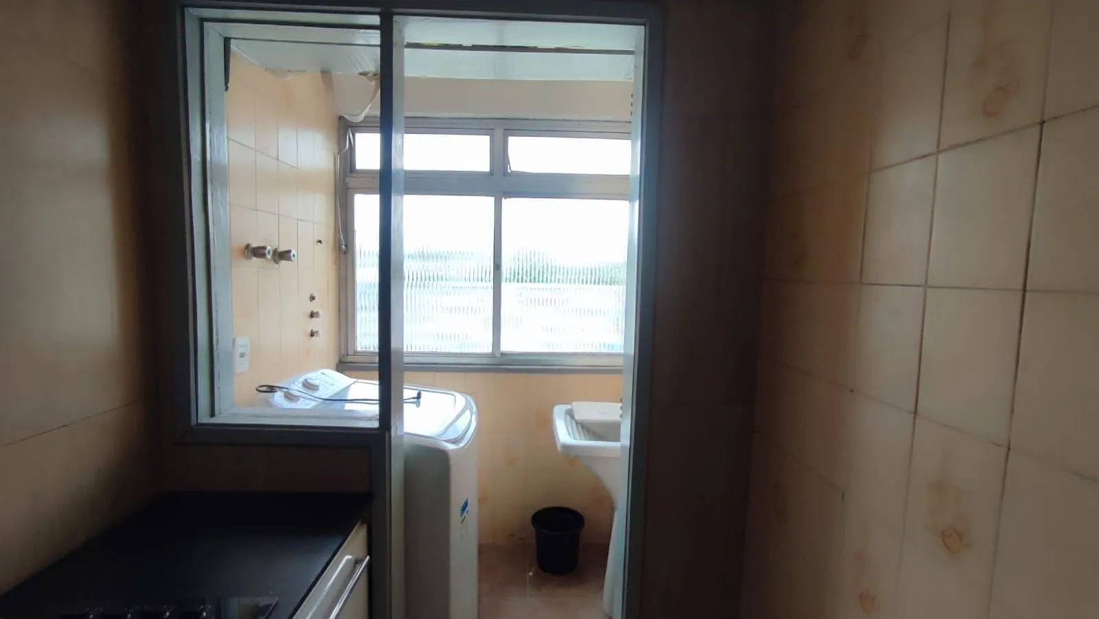 Imagem Apartamento 2 dorm com sacada, Mobiliado 1 vaga coberta Porto Alegre