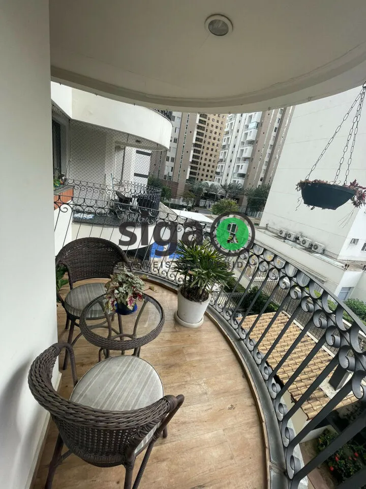 Imagem Sofisticação e exclusividade em Moema com 3 suítes e amplo terraço.